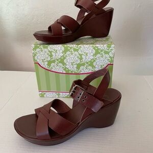Elegant Brown Wedge Sandals
